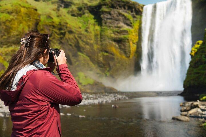Guided Glacier Lagoon and Diamond Beach Day Trip from Reykjavik