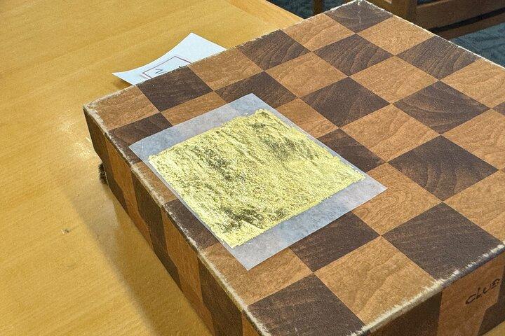 Gold Leaf Workshop and Culture Walk in Kanazawa