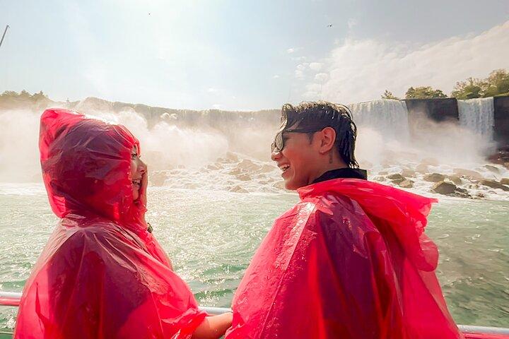 Niagara Falls Tour With Boat Cruise, Illumination Tower & Dinner