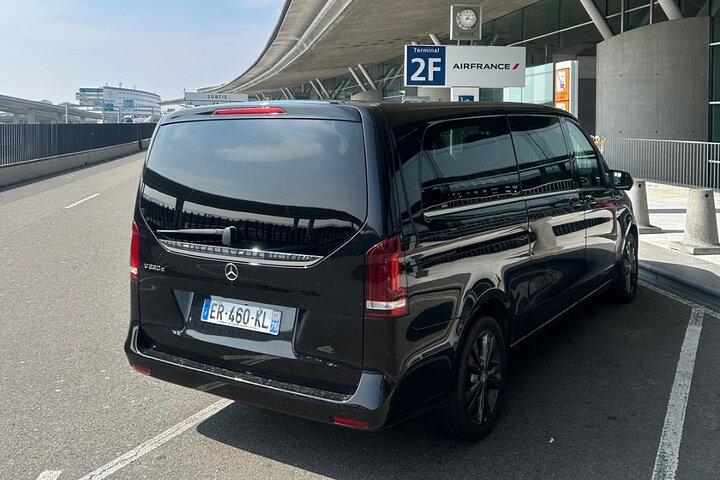 Le Havre Port to Paris – Private Transfer