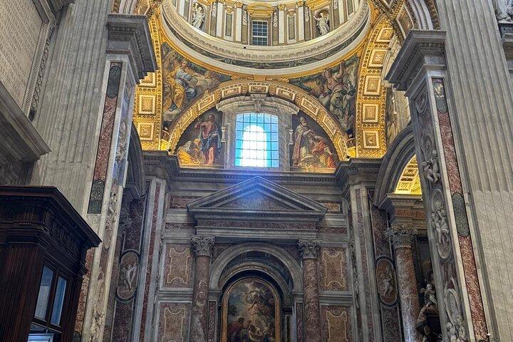 Saint Peter’s Basilica & Grottes Tour with Dome Access