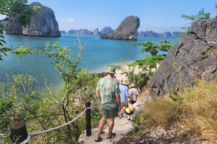 3-Day Hanoi-Ninh Binh-Halong - Lan Ha Bay 5-Star Cruise & Balcony
