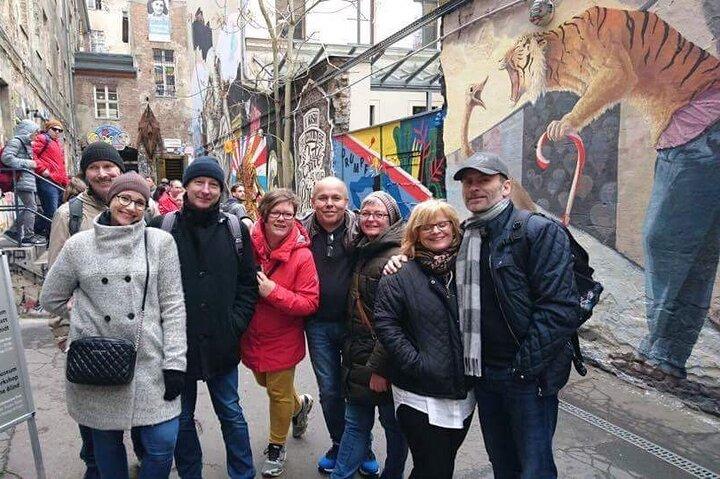 Private Berlin Bites & Historical Highlights - 2,5hrs