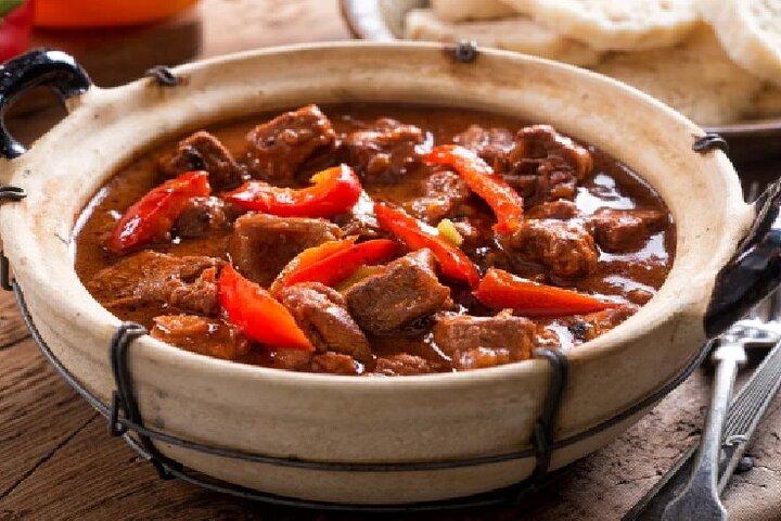 Budapest Food Tasting Tour of Hidden Gems (Small Groups)