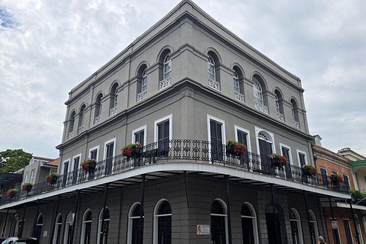 French Quarter Favorites: New Orleans Landmarks Walking Tour