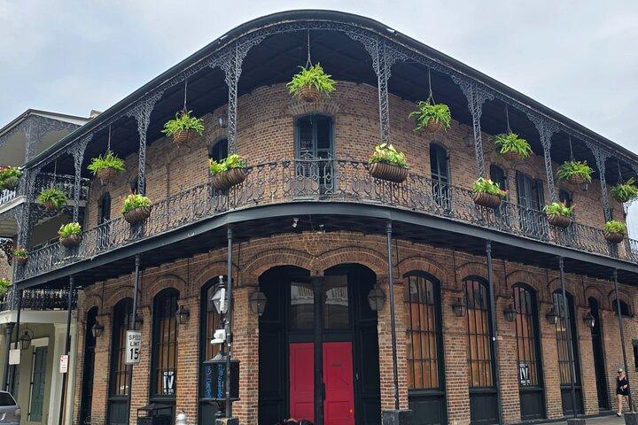 French Quarter Favorites: New Orleans Landmarks Walking Tour