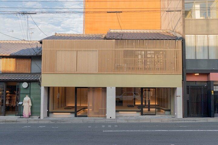 【OKADA】Kyoto Japanese calligraphy experience (shodo)
