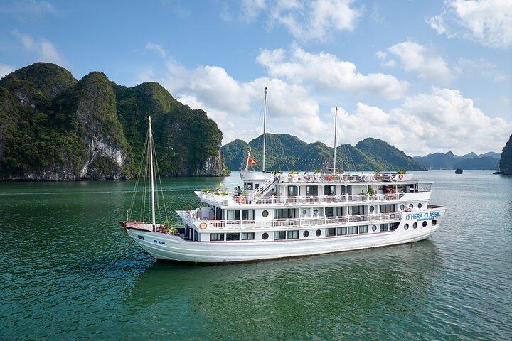 Hera Classic Boutique Cruise: 2-day Explore Halong Bay from Hanoi