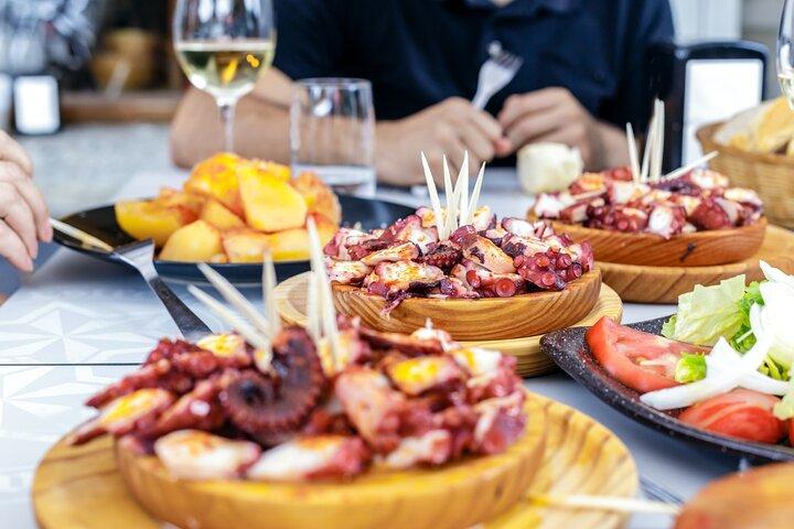 Portuguese Wine Tasting& Tapas in the heart of Faro