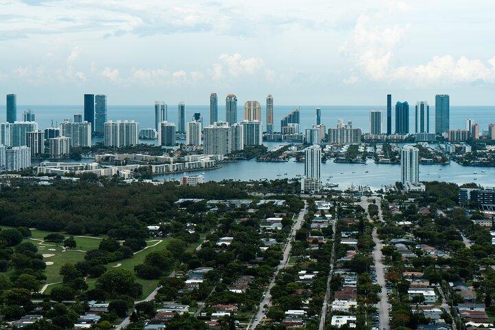 Miami South Beach and Downtown Helicopter Tour