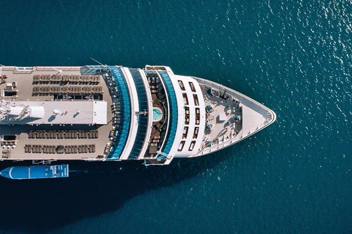Phi Phi Islands Tour by Luxury Big Boat from Phuket