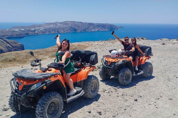 Santorini ATV Quad off-road Tour: Perfect for Cruise Passengers