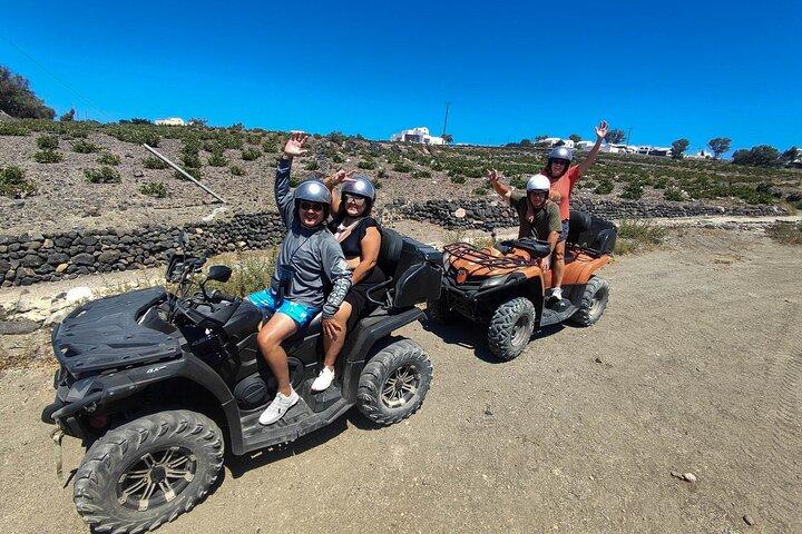 Santorini ATV Quad off-road Tour: Perfect for Cruise Passengers