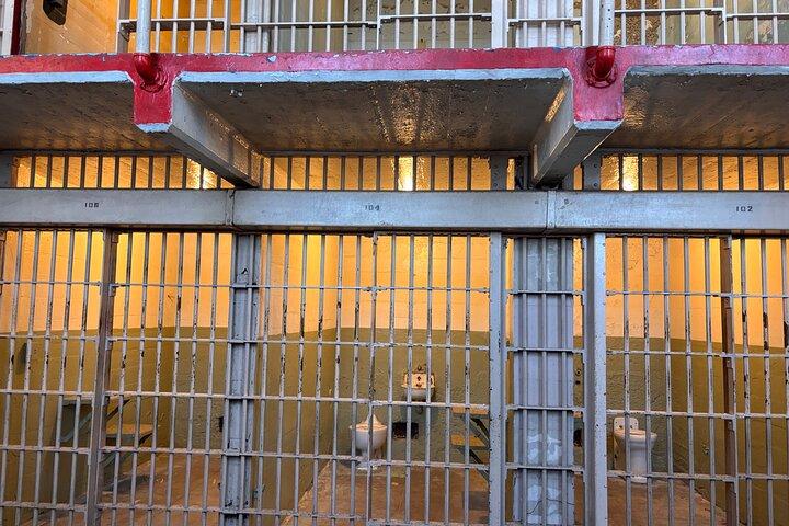Alcatraz Island Prison Tour and San Francisco Bay Cruise