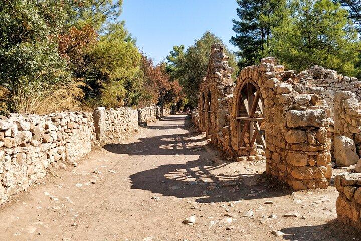 From Antalya: Private Phaselis, Olympos & Chimera Flames Tour