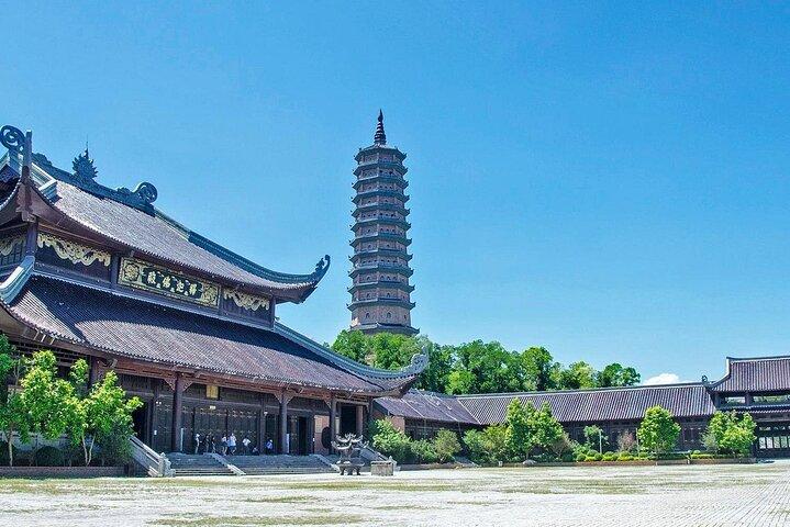 From Hanoi Deluxe Tour to Bai Dinh Pagoda, Trang An, Mua Caves