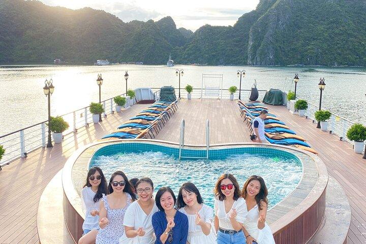 2 Days and 1 Night Aspira Cruises 5 Star Halong Bay Cruise