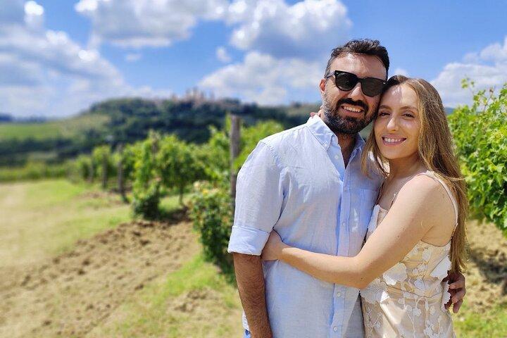 Tuscany Wine Tour: 2 Wineries & San Gimignano from Florence
