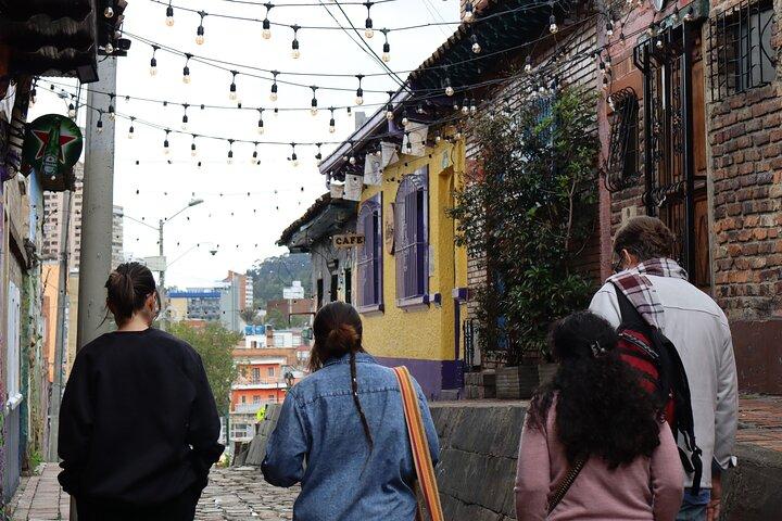 Bogotá: True Colombian Walking Tour + Local Snacks