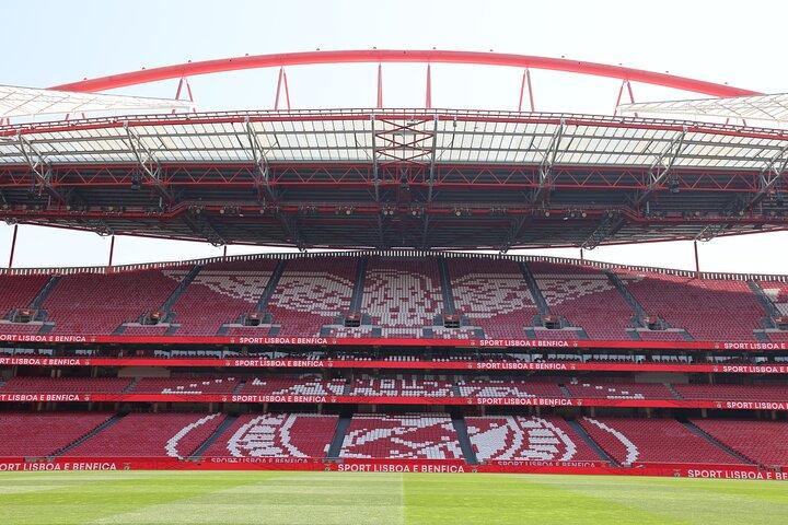 Lisbon SL Benfica Stadium & Museum Tour with Scarf