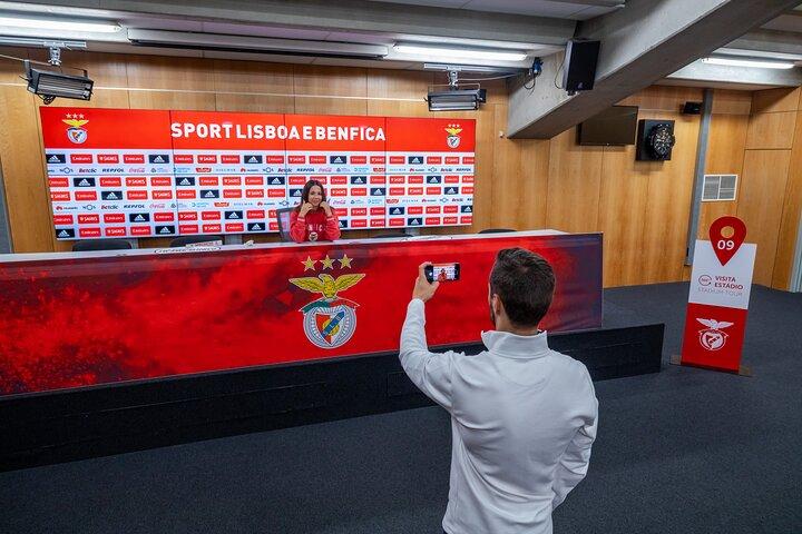 Lisbon SL Benfica Stadium & Museum Tour with Scarf