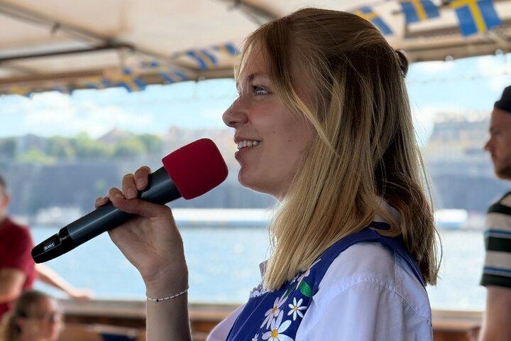 Stockholm: Archipelago Tour with live guide