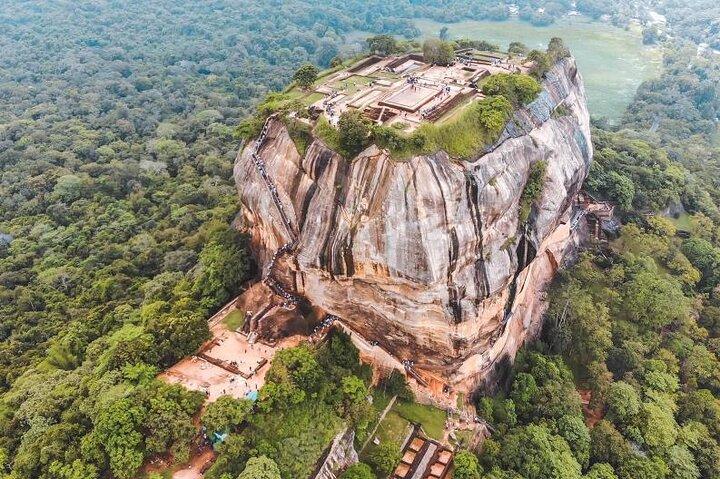 Sigiriya/Minneriya/Dambulla/Kandy/Ella 3 Day Tour from Pasikudah