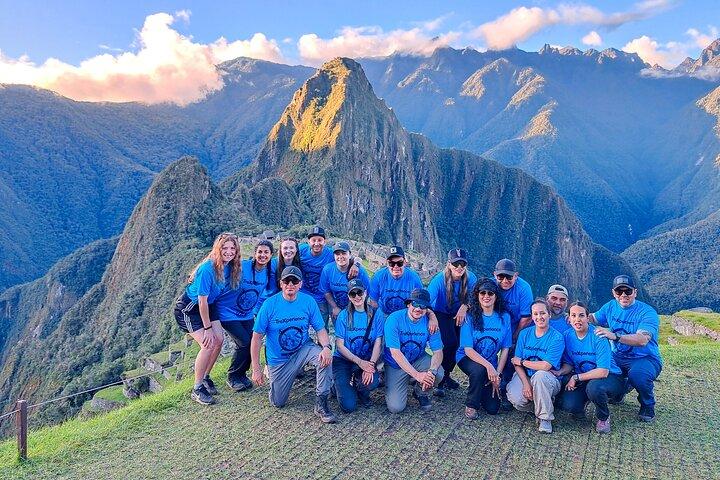 4-Day Inca Trail Trek to Machu Picchu & Panoramic Train