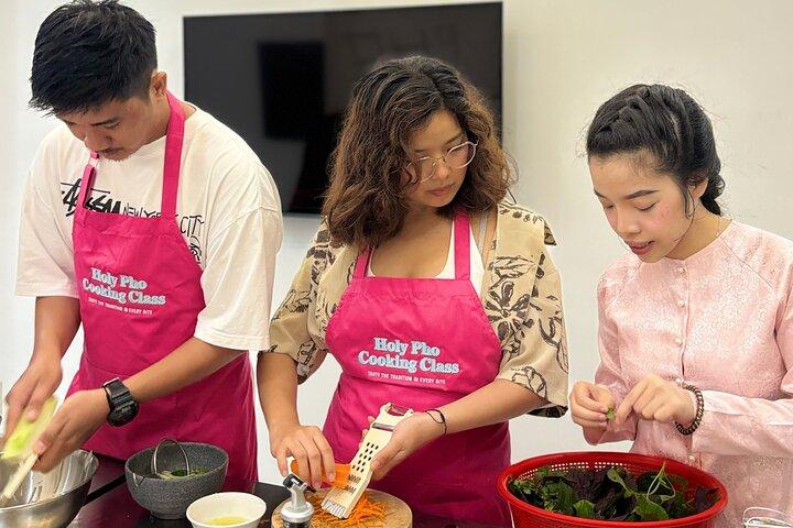Cook 4 Local Vietnamese Dishes In Pink-themed Class & Market Tour