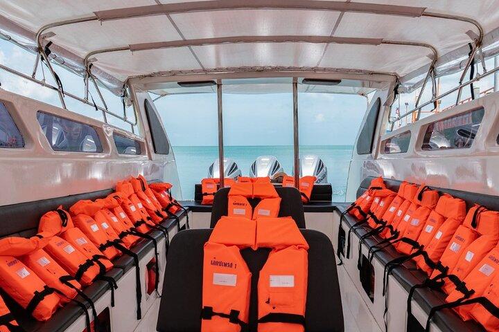 Ferry Transfers between Koh Samui and Koh Tao