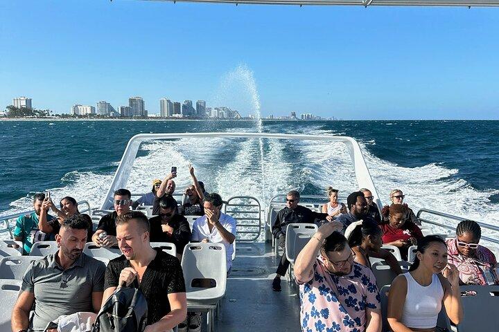 Sea Rocket Speed Boat and Sightseeing Tour in Fort Lauderdale