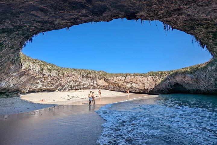 Sail to Playa Escondida in Puerto Vallarta with Food and Snorkeling