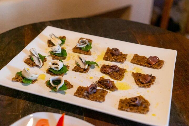 Speedboat tour with 4 stops and Organic Food, Oil & Wine Tasting