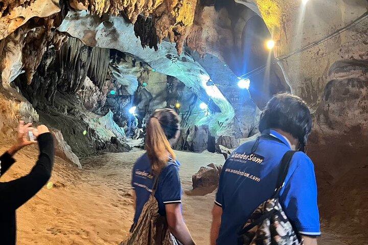Chiang Mai Day Tour: Chiang Dao Cave and Hill Tribes