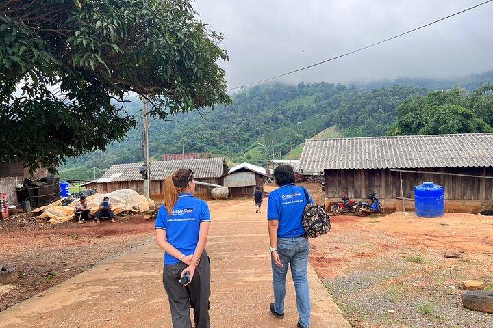 Chiang Mai Day Tour: Chiang Dao Cave and Hill Tribes
