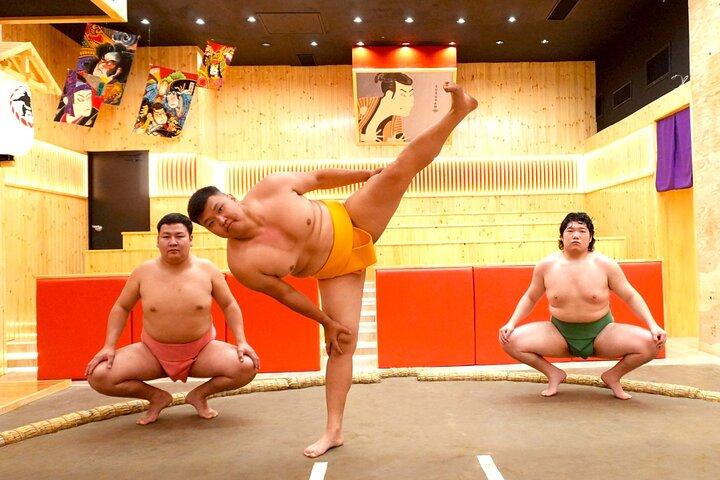 Sapporo Sumo Show Experience with Japanese Food and Photo