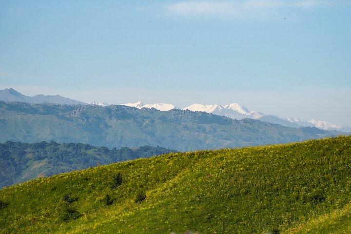 2-Day Private Nomadic Adventure: Master the Gallop & Hidden Lakes