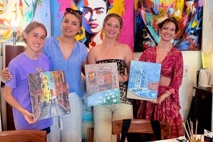2 Hours Art Class with Local Artist