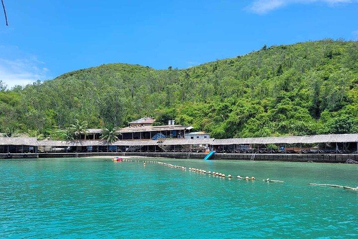 Mun Island Snorkeling & Coral Reef Tour in Nha Trang with BBQ