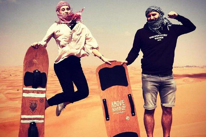 Evening Desert Safari with BBQ Dinner and 30 min Quad Bike