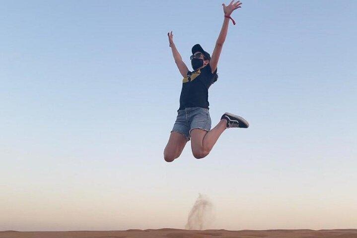 Evening Desert Safari with BBQ Dinner and 30 min Quad Bike