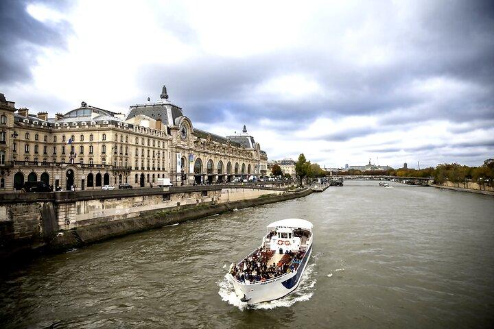 Impressionist Paris d Orsay and Montmartre Exclusive Guided Tour