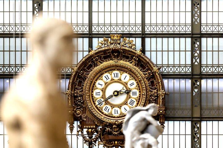 Impressionist Paris d Orsay and Montmartre Exclusive Guided Tour