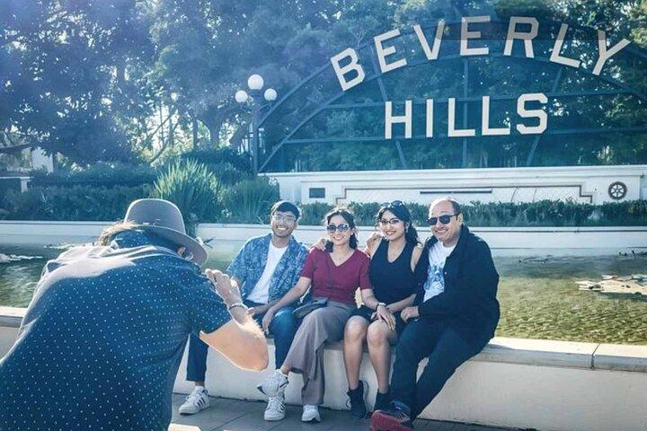 Small Group City Tour Of Los Angeles from LAX: Layover Tour