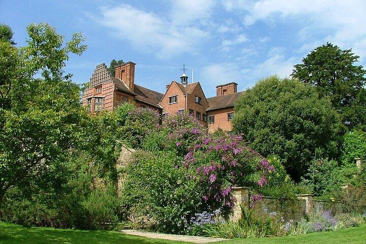 Day Trip from London to Hever Castle and Chartwell House