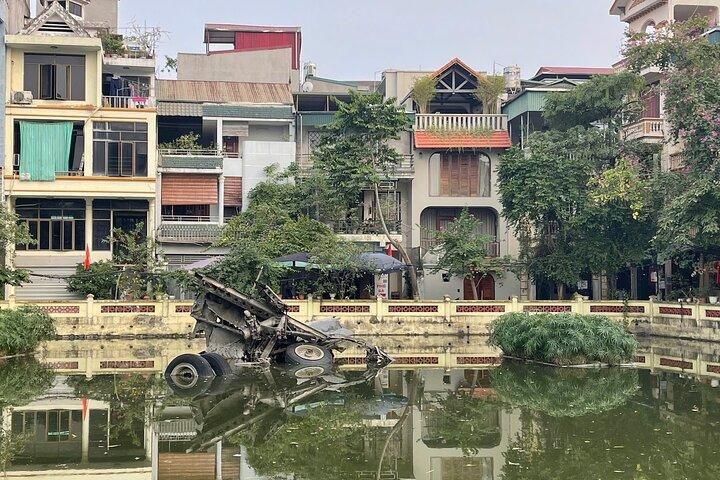 Half-Day Hanoi Heritage Jeep Experience