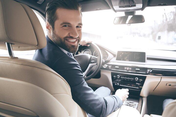 Private Transfer from Berlin to Vienna with 2 hours for sightseeing