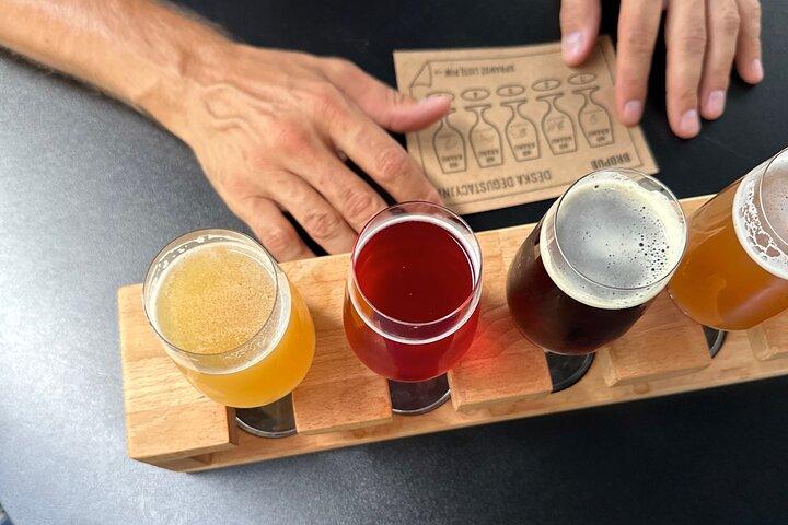 Krakow Old Town City Tour Game with Craft Beer Tasting