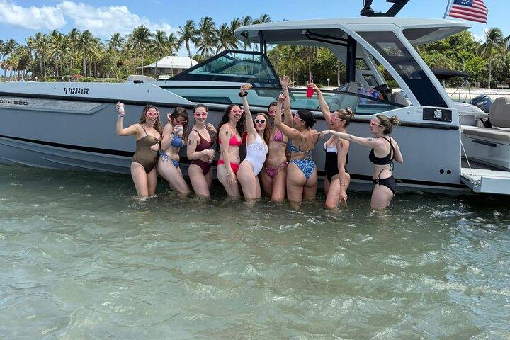 Palm Beach Luxury Cruises