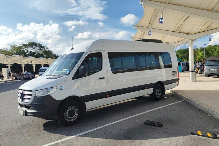 Roundtrip transportation from Cancun Airport to Playa del Carmen Hotel